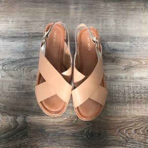 Nine West sandal shoe